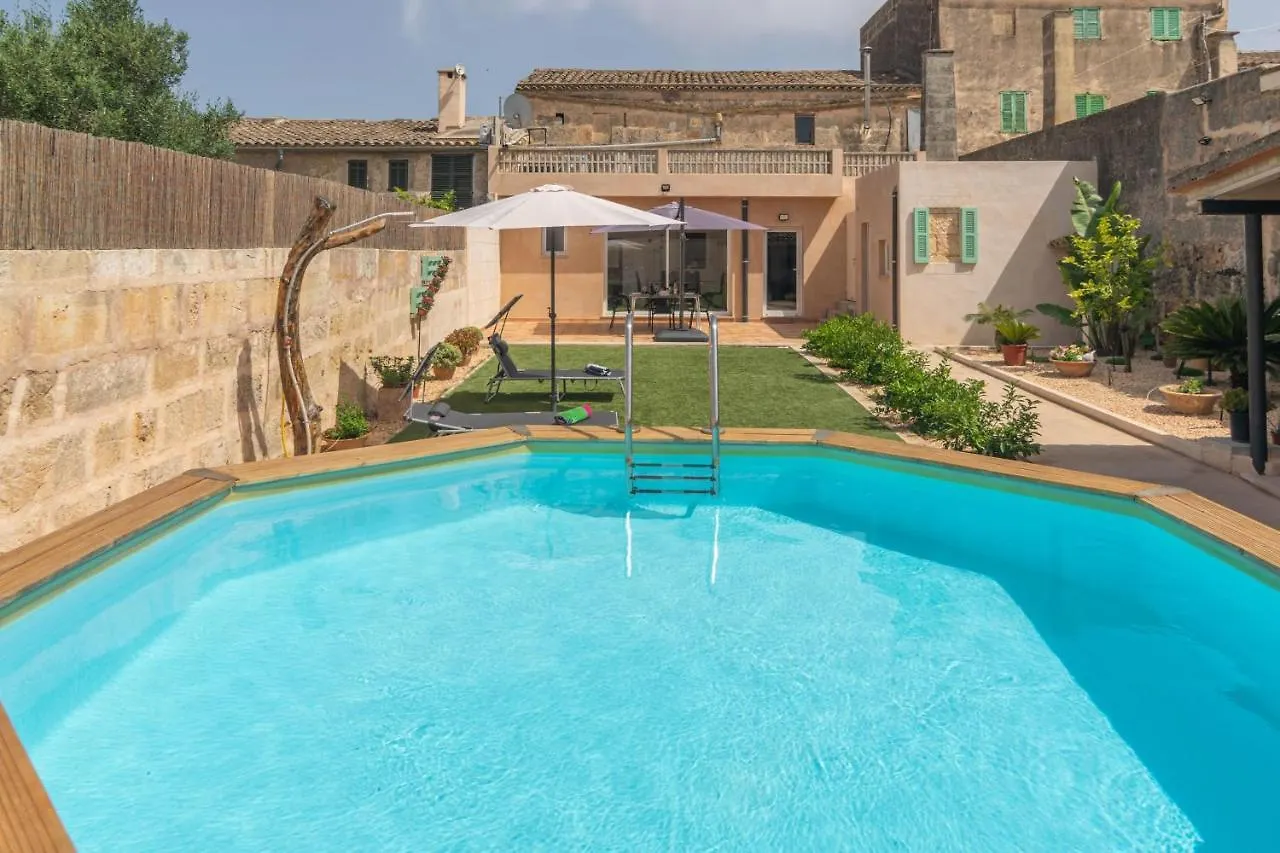 Cas Padri Pep Villa Ariany