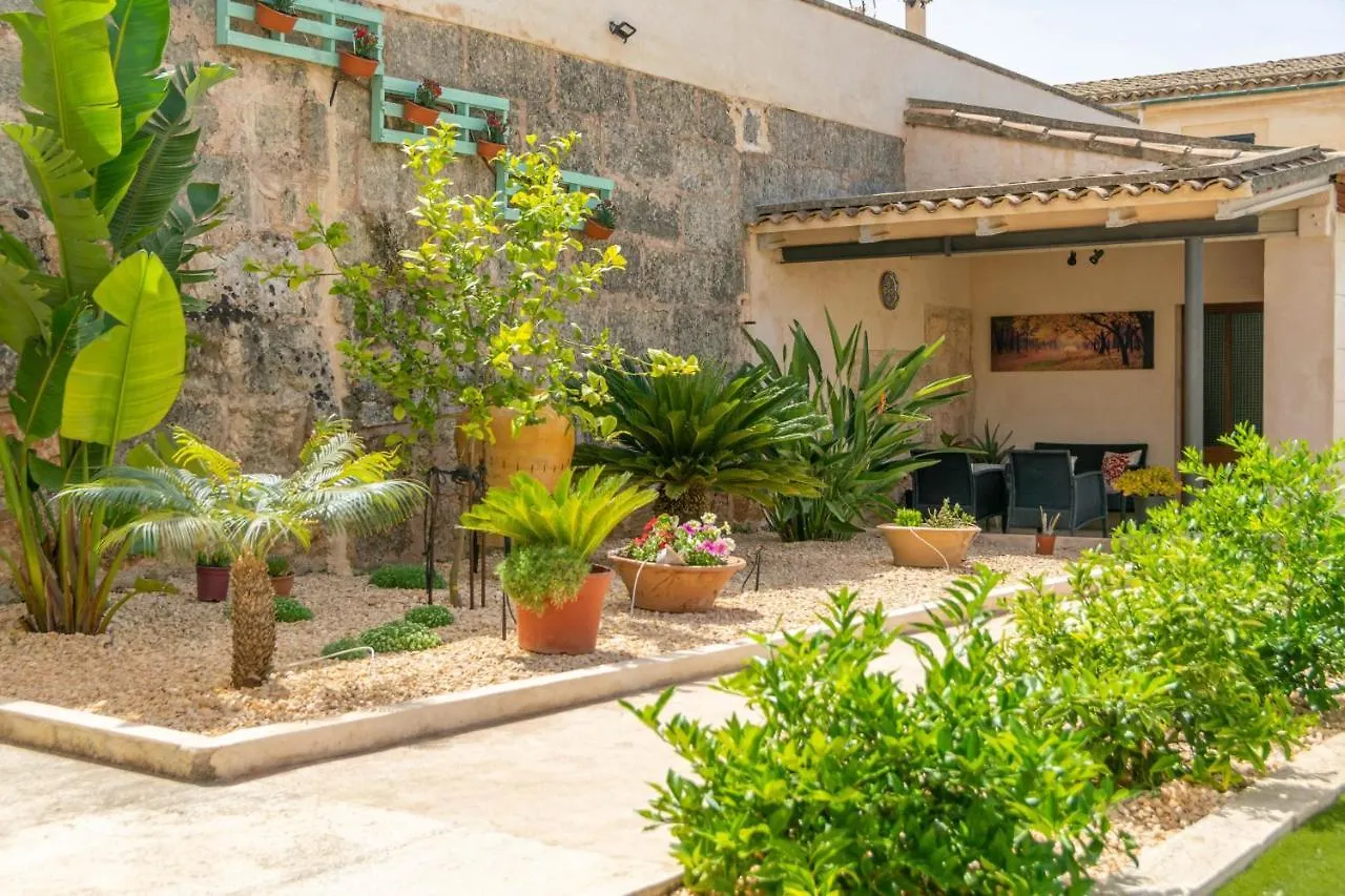 Chalet Cas Padri Pep Villa Ariany Spain